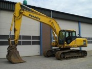 Экскаватор Komatsu PC210LC-K.